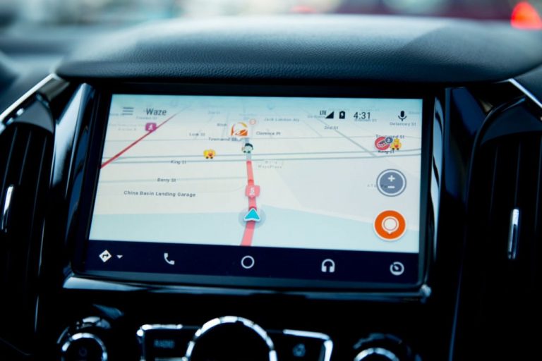 Waze — скриншот